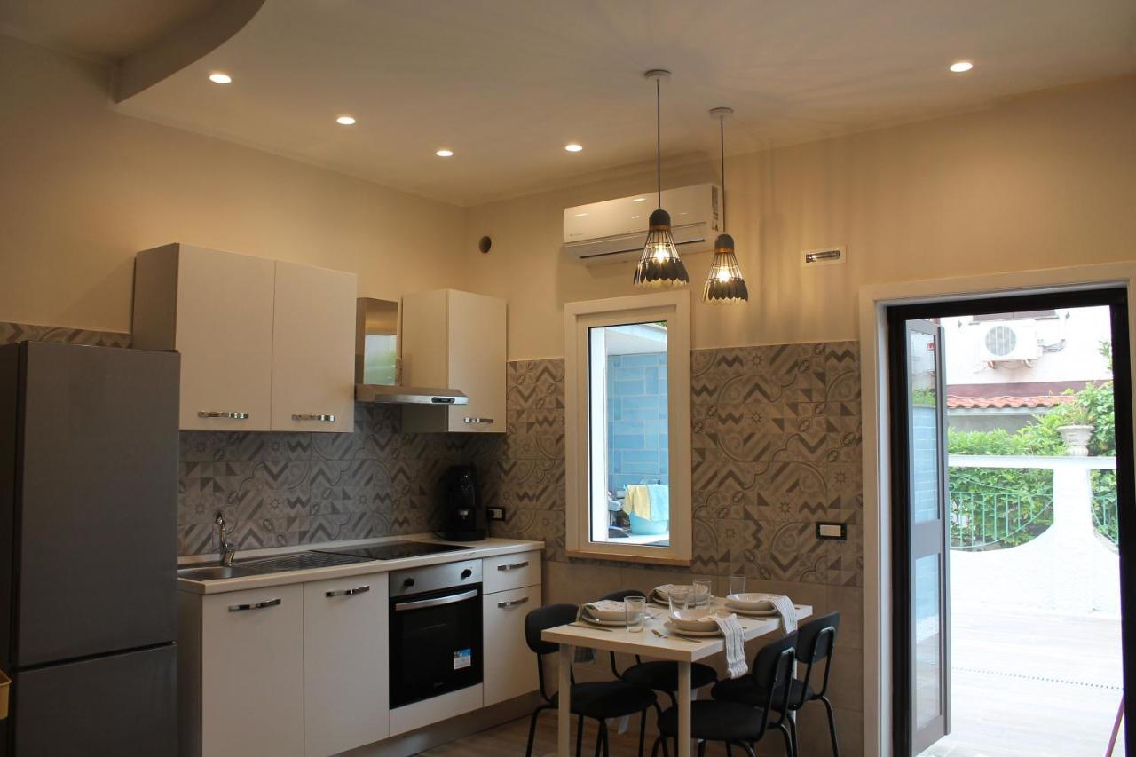 Ludovico I Apartment Sperlonga Exterior photo